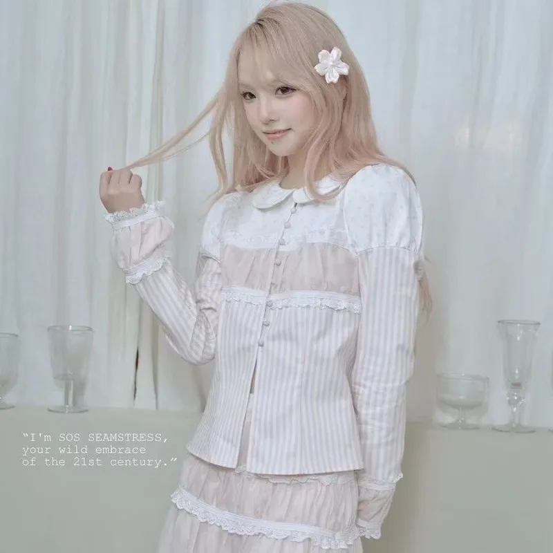 Новая женская блузка в стиле Лолита: розовая, с длинными рукавами, в горошек, в полоску, с пэчворком, шикарный дизайн, милый кукольный воротник, омолаживающий образ
Новая женская блузка в стиле Лолита: розовая, с длинными рукавами, в горошек, в полоску, с пэчворком, шикарный дизайн, милый кукольный воротник, омолаживающий образ