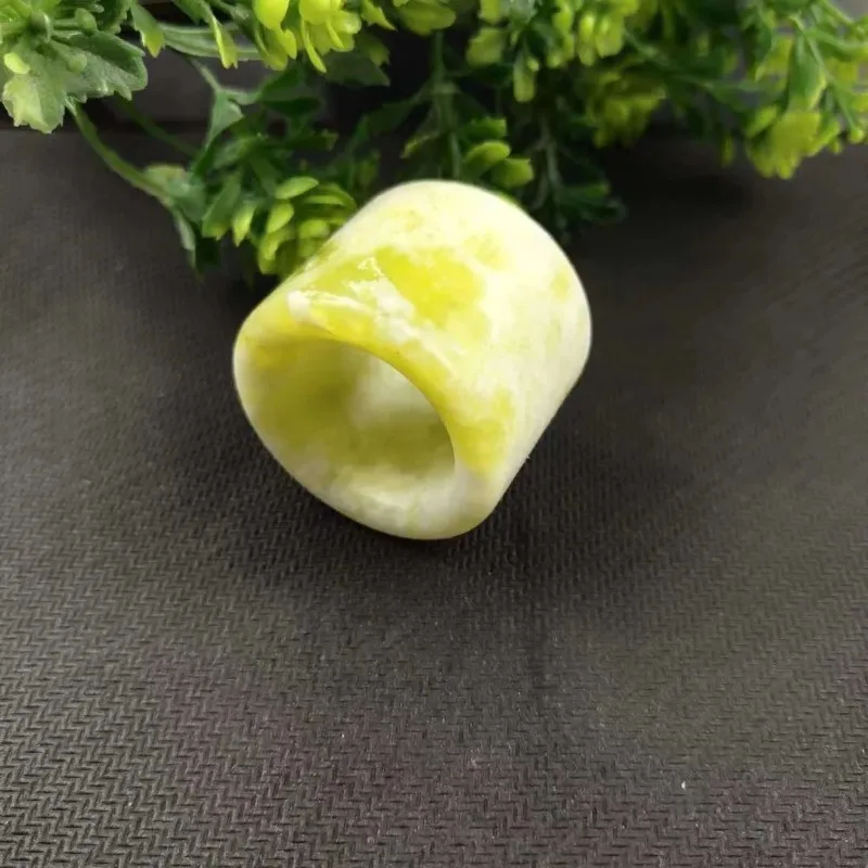 Natural Lantian Jade Hand -carved Carving Finger Pendant Fashion Boutique Jewelry Men's and Women's Model Necklace Gifts
Natural Lantian Jade Hand -carved Carving Finger Pendant Fashion Boutique Jewelry Men's and Women's Model Necklace Gifts