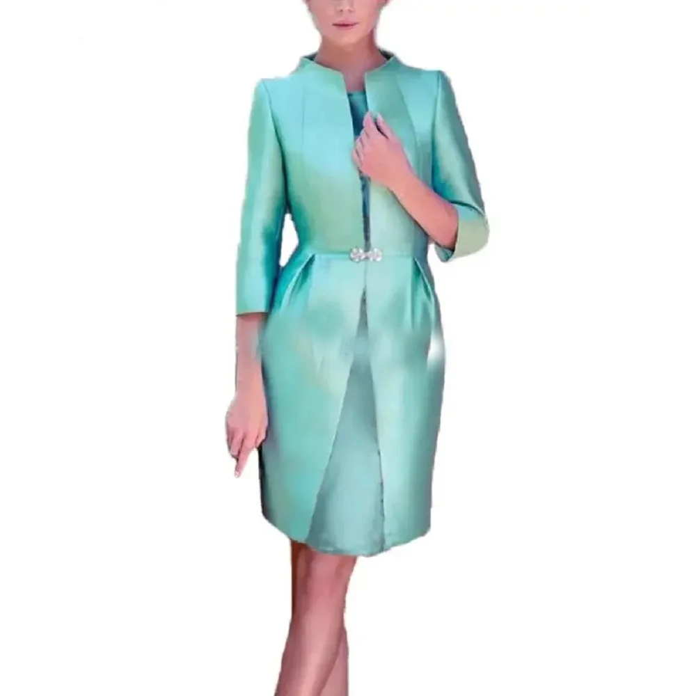 Turquoise Mother of the Bride Dress Satin 3/4 Sleeve Two Piece Wedding Guest Gown with Jacket, Formal Outfit for Wedding Party
Turquoise Mother of the Bride Dress Satin 3/4 Sleeve Two Piece Wedding Guest Gown with Jacket, Formal Outfit for Wedding Party