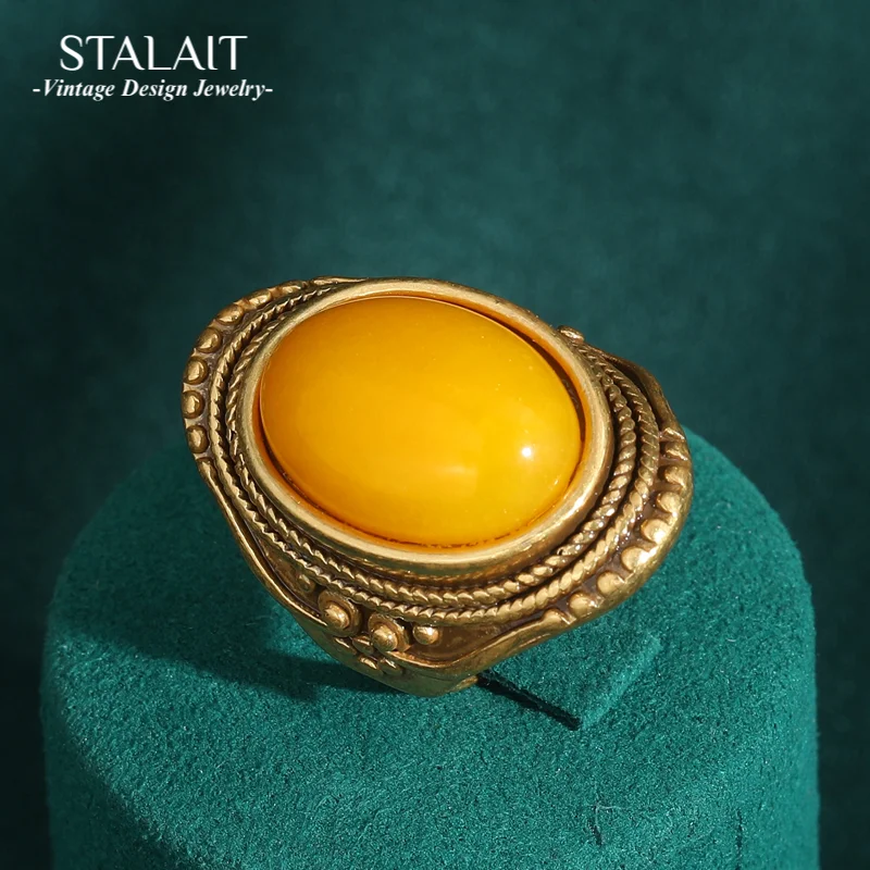 Vintage Elliptical Antique Jewelry Honey Wax Yellow Stone Rings Palace Glass Oval Gold Color Accessories for Women Mother Luxury
Vintage Elliptical Antique Jewelry Honey Wax Yellow Stone Rings Palace Glass Oval Gold Color Accessories for Women Mother Luxury