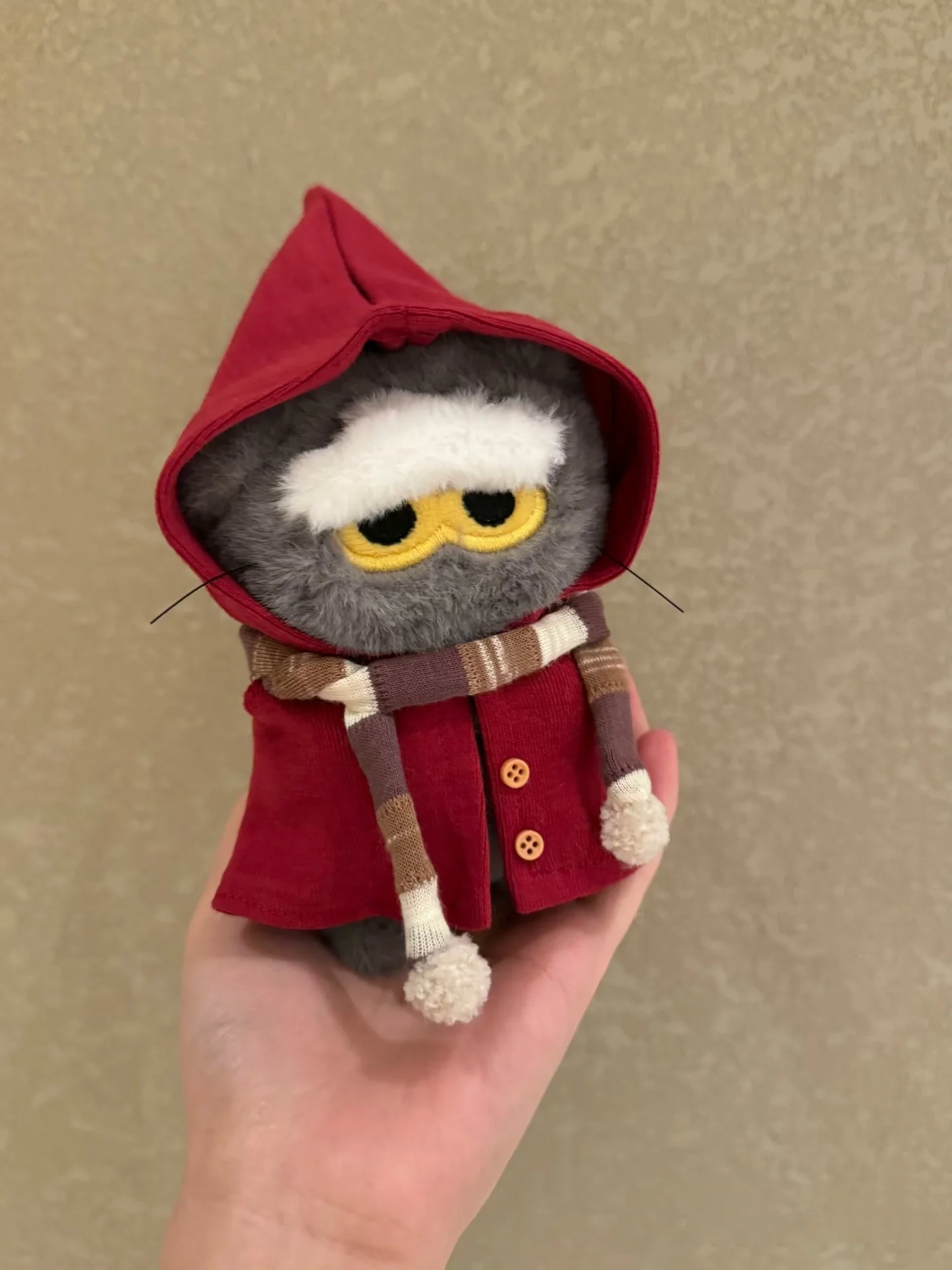 (excluding baby) new ZOA gas tank Quan Zhilong kitten joint keychain red cape suit
(excluding baby) new ZOA gas tank Quan Zhilong kitten joint keychain red cape suit