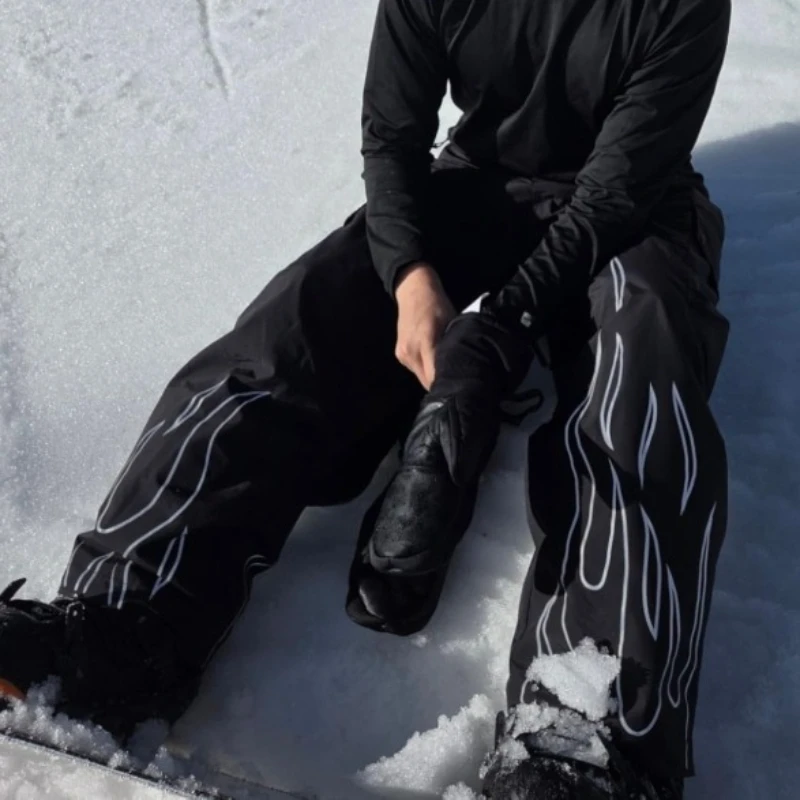 2026 Men Baggy Snowboard Pants Women Snow Pants Waterproof Cargo Snowboarding Ski Pants with Reflective Flame Graphic New Solid
2026 Men Baggy Snowboard Pants Women Snow Pants Waterproof Cargo Snowboarding Ski Pants with Reflective Flame Graphic New Solid
