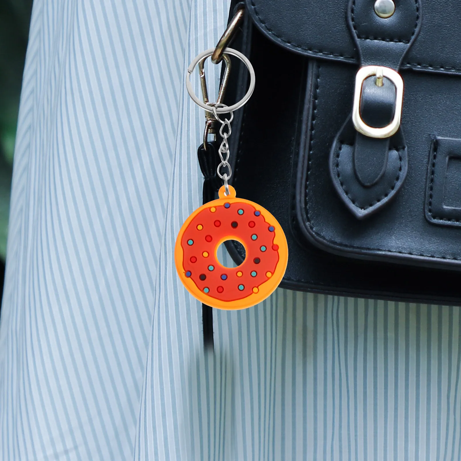12pcs Donut Keychain PVC Soft Pendant Decoration Lovely Cartoon Jewelry Party Favors Birthday Gifts Bags
12pcs Donut Keychain PVC Soft Pendant Decoration Lovely Cartoon Jewelry Party Favors Birthday Gifts Bags
