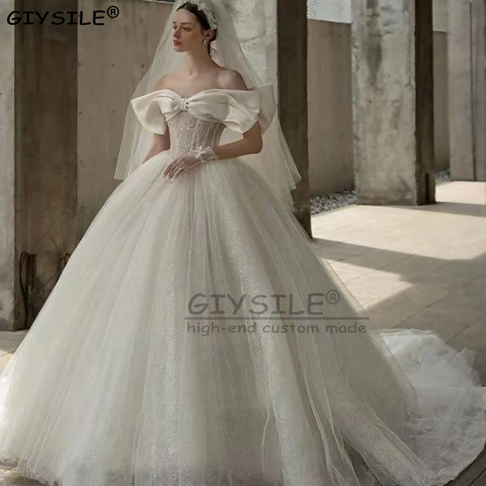 GIYSILE Customized Luxury Court Lace Strapless Wedding Dresses With Exquisite Bow Sleeveless Elegant Gowns Vestidos De Novia
GIYSILE Customized Luxury Court Lace Strapless Wedding Dresses With Exquisite Bow Sleeveless Elegant Gowns Vestidos De Novia
