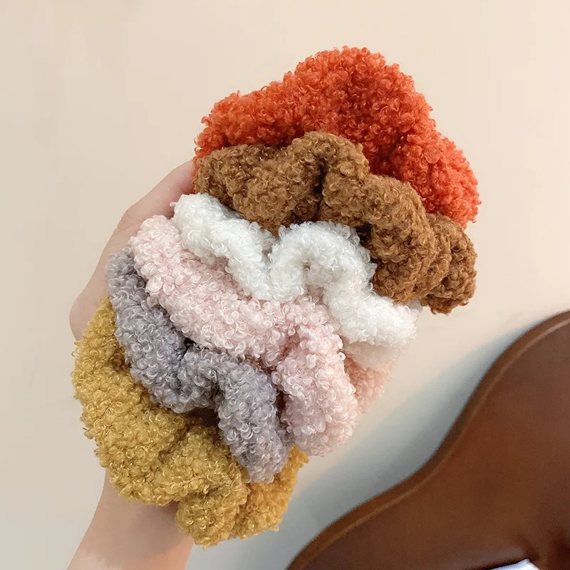 Plush Large Intestine Circle For Women New Autumn And Winter Curly Fat Intestine Hair Ring For Girls Tied Hair Accessories
Plush Large Intestine Circle For Women New Autumn And Winter Curly Fat Intestine Hair Ring For Girls Tied Hair Accessories