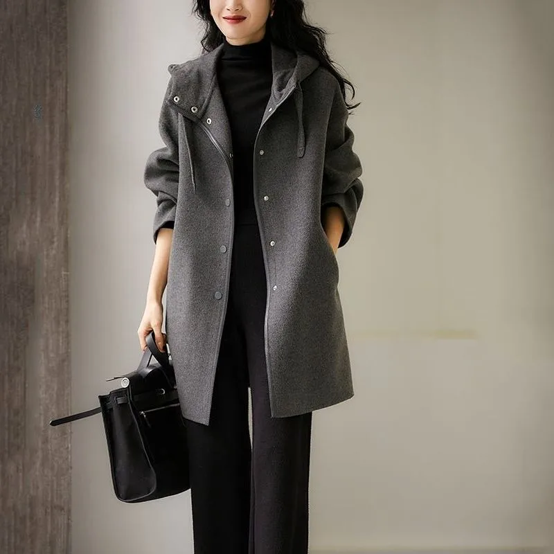 2026 Autumn Winter Fashion Korean Style Slim Casual Hooded Patchwork Long Sleeve Wool Coat Jacket for Women Trendy Versatile
2026 Autumn Winter Fashion Korean Style Slim Casual Hooded Patchwork Long Sleeve Wool Coat Jacket for Women Trendy Versatile