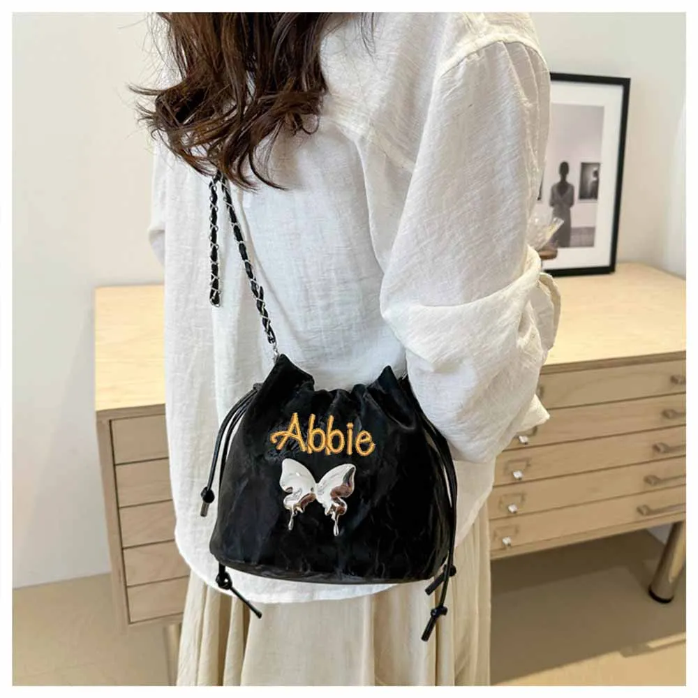 Embroidered Trendy Bags, Shoulder Bags, Butterfly Bucket Bags, Personalized Custom High-End Western Chain Bags,Crossbody Bags
Embroidered Trendy Bags, Shoulder Bags, Butterfly Bucket Bags, Personalized Custom High-End Western Chain Bags,Crossbody Bags