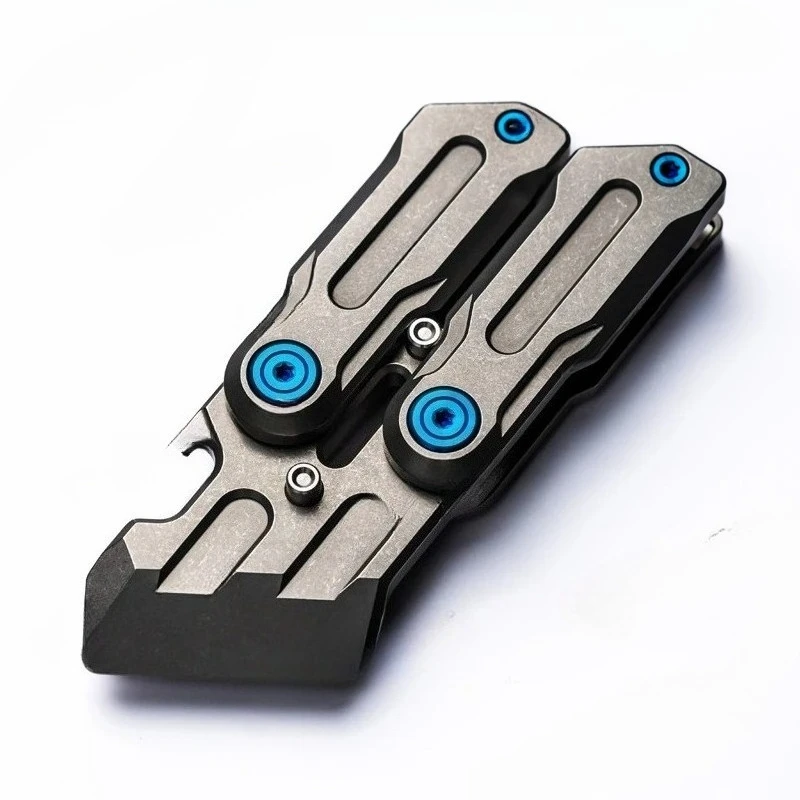 Игровое уличное оборудование Wulezhi, корабельный нож, компактный мини-лоб-бабочка, функция открытия WANWUEDC
Игровое уличное оборудование Wulezhi, корабельный нож, компактный мини-лоб-бабочка, функция открытия WANWUEDC