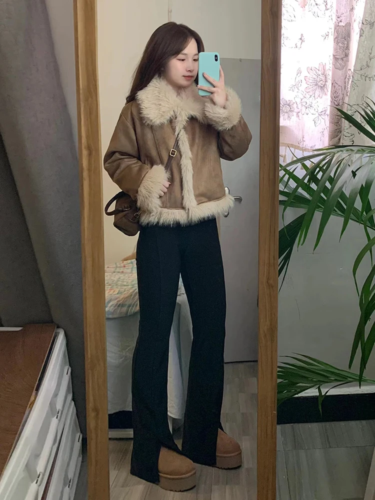 Short Suede Jacket Women's Autumn Winter Fashion Fluffy Leather Fur Integrated Korean Style Small Fragrance Wind Top
Short Suede Jacket Women's Autumn Winter Fashion Fluffy Leather Fur Integrated Korean Style Small Fragrance Wind Top