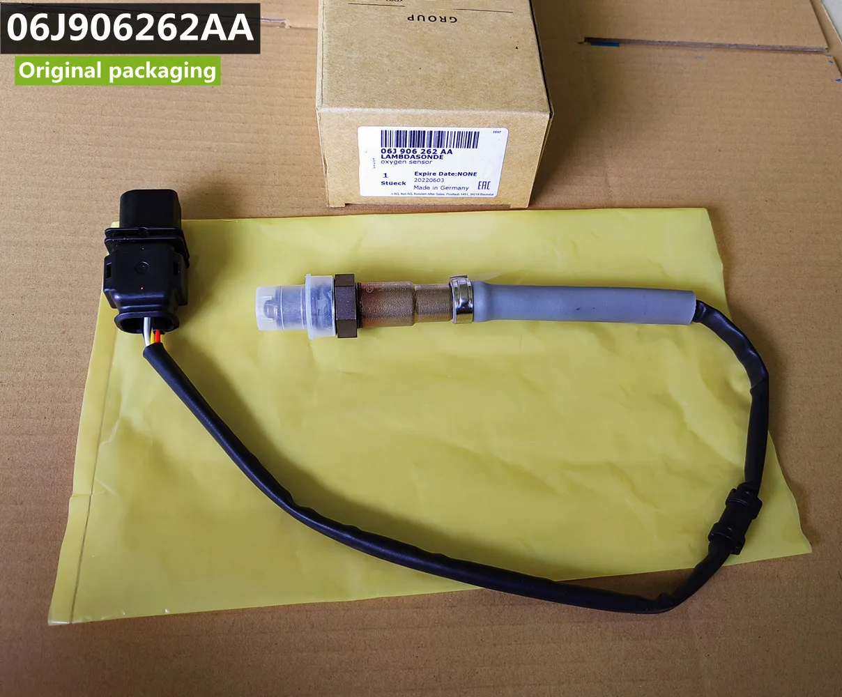 Genuine NEW OEM 06J906262AA 2345107 Front Oxygen Sensor 17270 For VW Eos Jetta Passat b6 GOLF MK6 Audi A3 TT 2.0T BPY CCTA
Genuine NEW OEM 06J906262AA 2345107 Front Oxygen Sensor 17270 For VW Eos Jetta Passat b6 GOLF MK6 Audi A3 TT 2.0T BPY CCTA