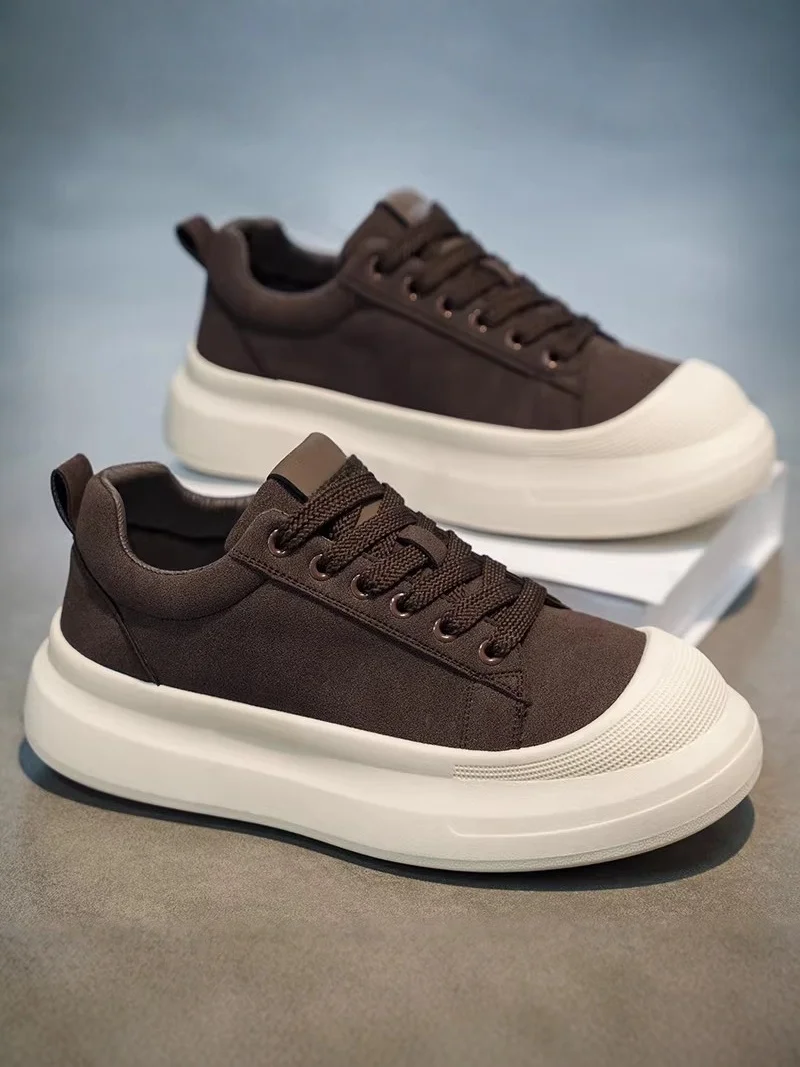 Men's Casual Fashion Sneakers Thick Bottom Heightening Sports Trend Shoes Leather Upgraded Spring Summer New Arrival
Men's Casual Fashion Sneakers Thick Bottom Heightening Sports Trend Shoes Leather Upgraded Spring Summer New Arrival