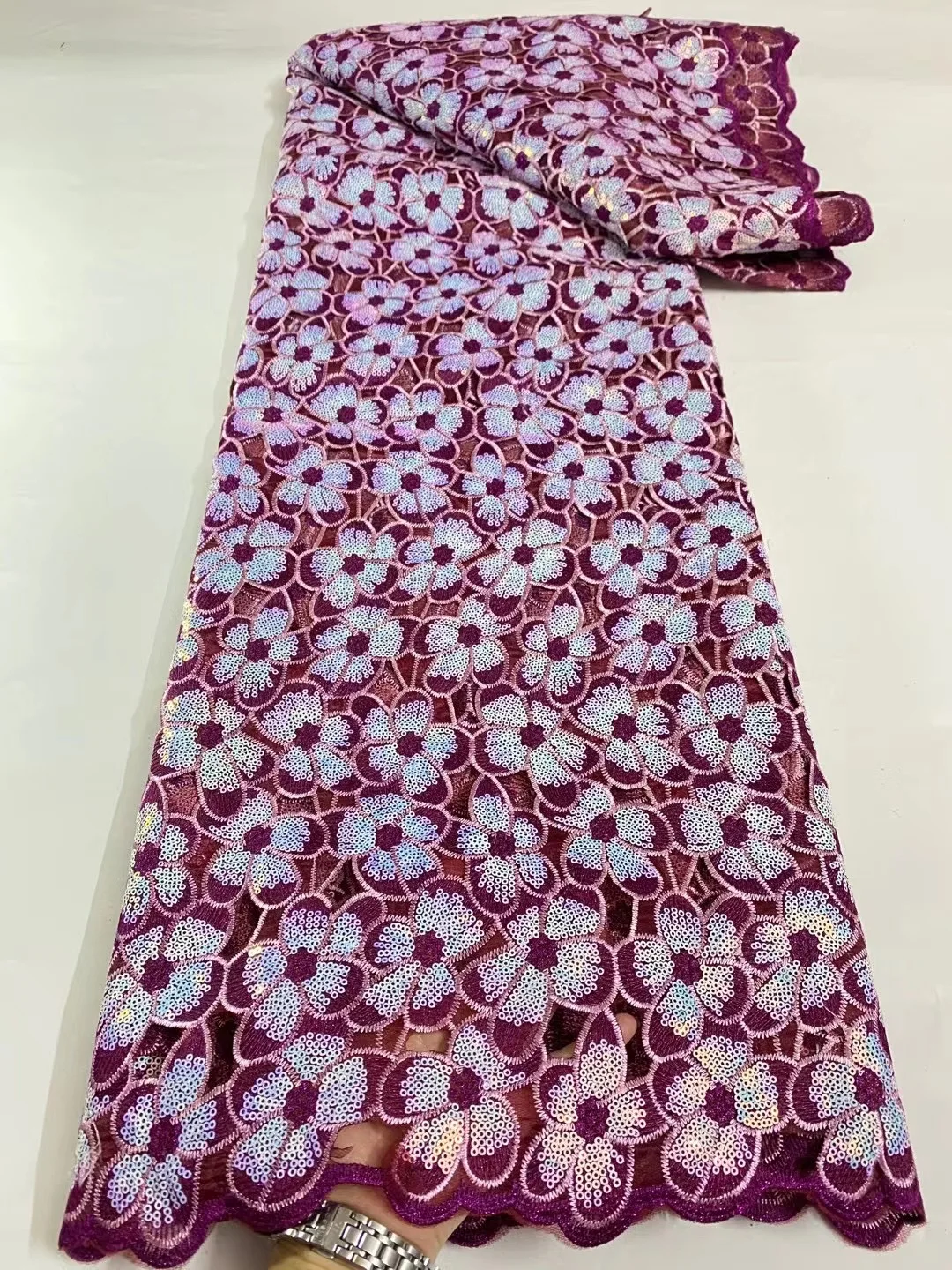 2023 New Fashion Purple African Sequins Lace Fabric High Quality French Nigerian Tulle Lace Fabric For Wedding Dress KDP23102
2023 New Fashion Purple African Sequins Lace Fabric High Quality French Nigerian Tulle Lace Fabric For Wedding Dress KDP23102