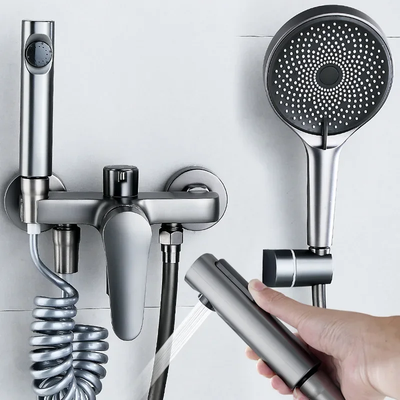 Luxury Wall Mounted Single Handle Bathroom chrome Bath shower faucet set with Shower Head
Luxury Wall Mounted Single Handle Bathroom chrome Bath shower faucet set with Shower Head