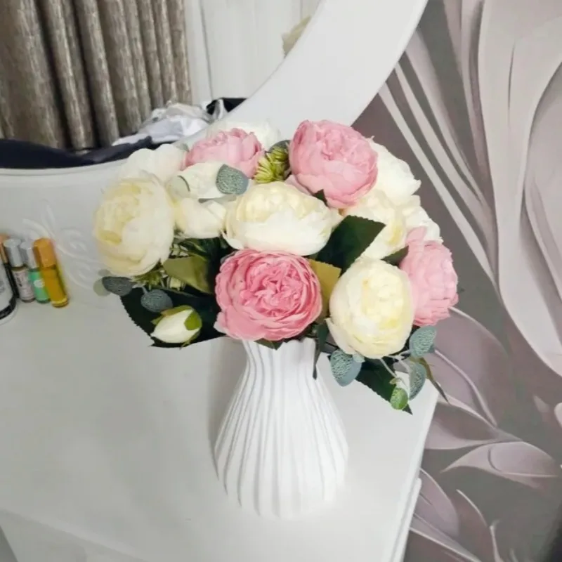 5 Heads Peony Fashion Artificial Flower Home Wedding Photography Props Holding Decoration DIY Living Room Home Garden
5 Heads Peony Fashion Artificial Flower Home Wedding Photography Props Holding Decoration DIY Living Room Home Garden
