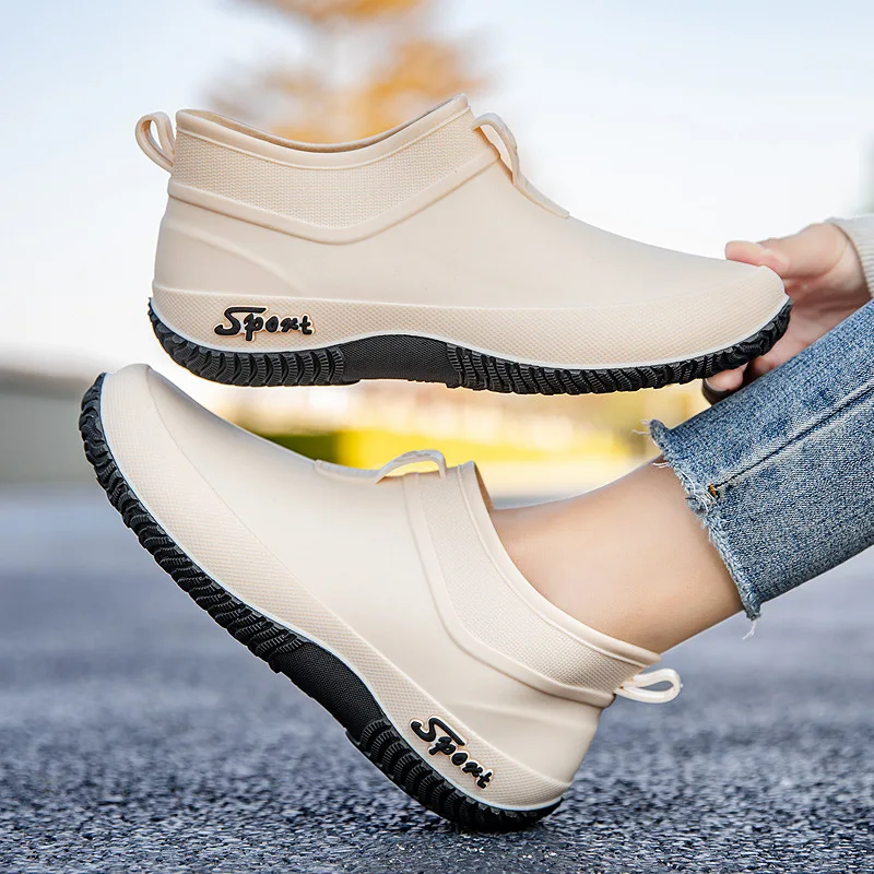Low Cut Anti Slip Water Shoes for Women Fashionable New Style for Adults Outdoor Waterproof Shoes Kitchen Short Tube Work Shoes
Low Cut Anti Slip Water Shoes for Women Fashionable New Style for Adults Outdoor Waterproof Shoes Kitchen Short Tube Work Shoes