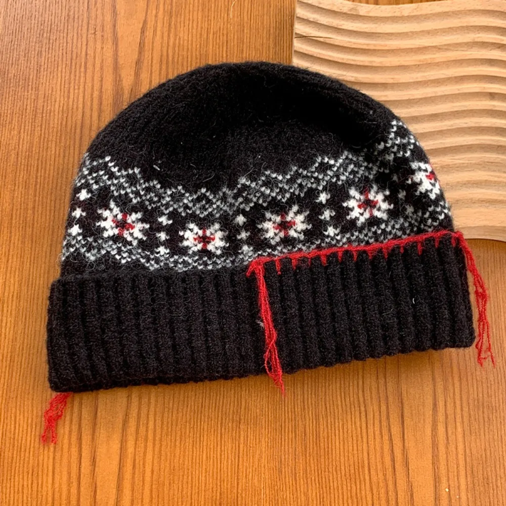 Ethnic Style Woolen Knitted Pullover Hat Keep Warm Ear Protection Jacquard Woolen Hat Coldproof Solid Color Beanies Cap Female
Ethnic Style Woolen Knitted Pullover Hat Keep Warm Ear Protection Jacquard Woolen Hat Coldproof Solid Color Beanies Cap Female