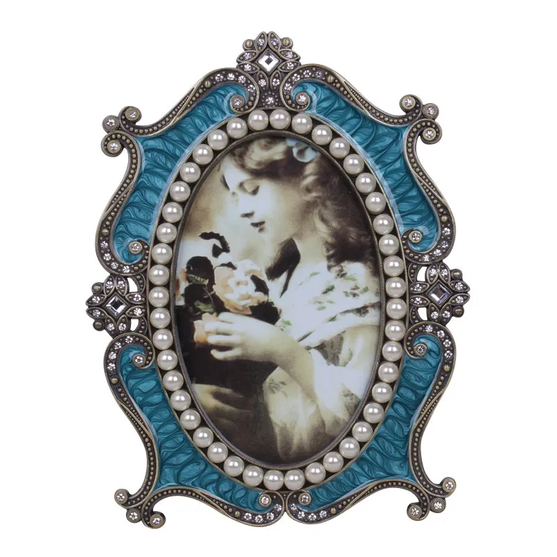 Baroque Retro Ornament European Metal Princess Photo Frame Court Classical Desktop Beauty Makeup Mirror Dressing Mirror
Baroque Retro Ornament European Metal Princess Photo Frame Court Classical Desktop Beauty Makeup Mirror Dressing Mirror