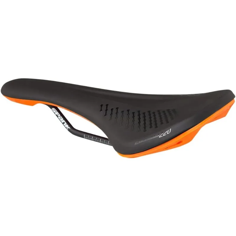 Spank Oozy 220 Saddles: Smooth Surface Contour and Outer Edges Maximize Maneuverability
Spank Oozy 220 Saddles: Smooth Surface Contour and Outer Edges Maximize Maneuverability