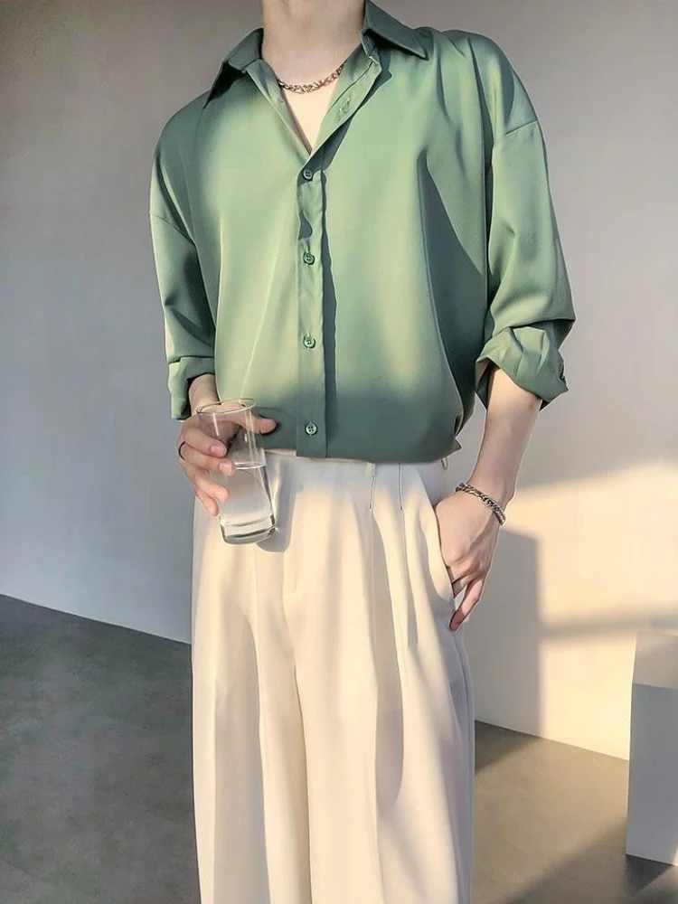 Breathable Long Sleeve Top for Men Stylish Metropolitan Leisure Apparel Loose Sun Protective Lightweight Fabric for Hot Weather
Breathable Long Sleeve Top for Men Stylish Metropolitan Leisure Apparel Loose Sun Protective Lightweight Fabric for Hot Weather