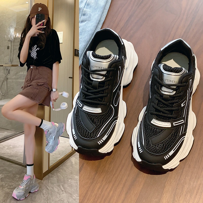 High Quality Thick Sole Lace-up Color Matching Fashion All Comfortable Non-slip Breathable Sports Wear-resistant Women's Shoes
High Quality Thick Sole Lace-up Color Matching Fashion All Comfortable Non-slip Breathable Sports Wear-resistant Women's Shoes