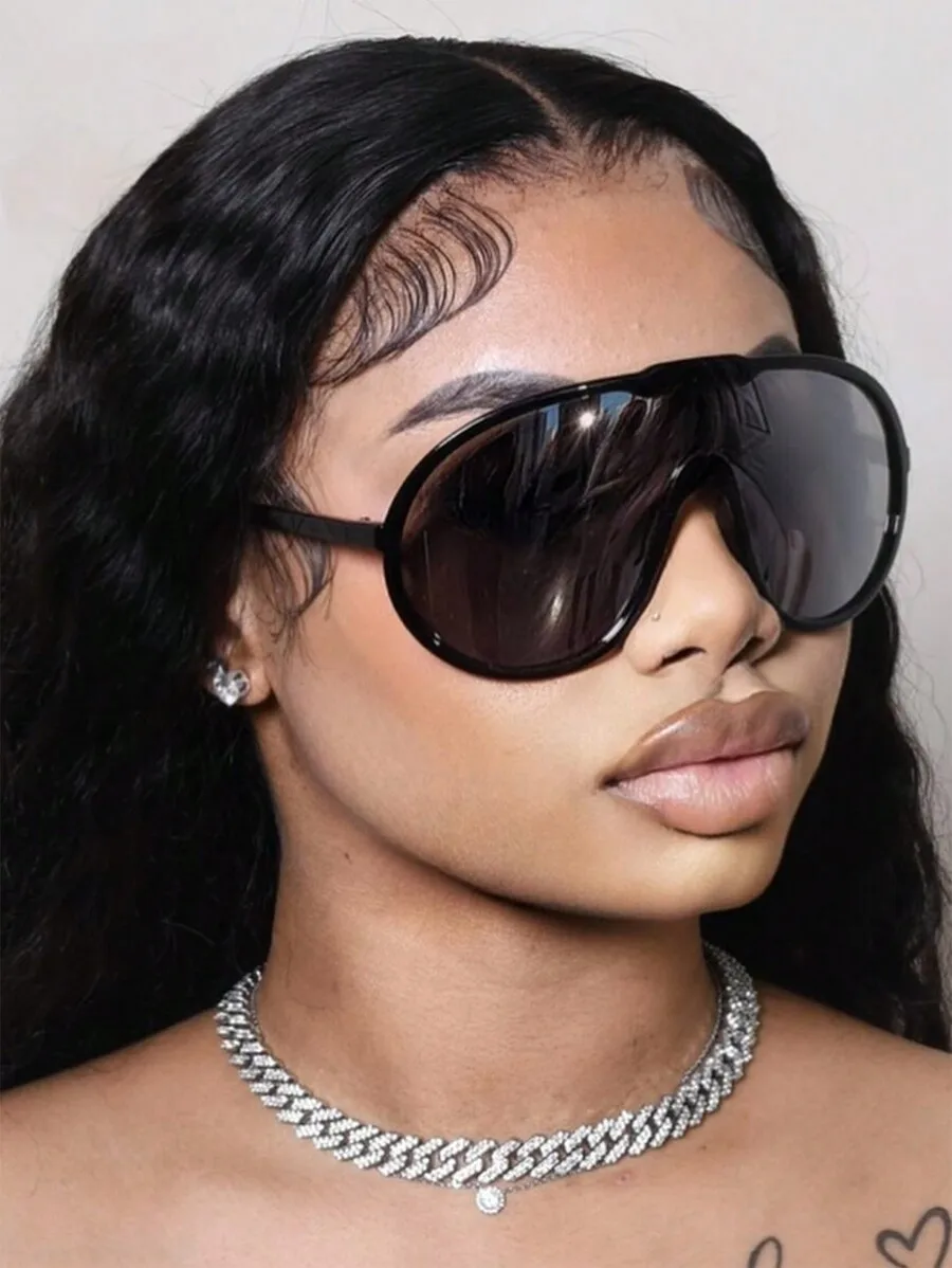 Oversized Wrapped Black PC Frame Fashion Sunglasses For Women Daily Wear Vacation
Oversized Wrapped Black PC Frame Fashion Sunglasses For Women Daily Wear Vacation