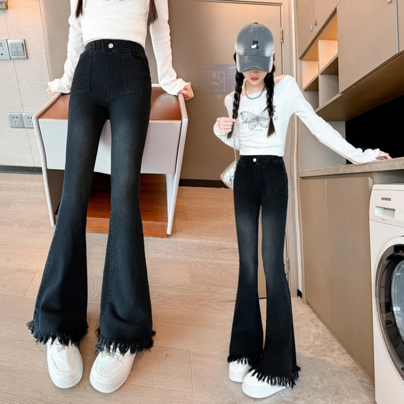 Girls' black slim-fit flared pants Y2K vintage denim trousers with fringed hem and stretch denim Suitable for ages 8-16
Girls' black slim-fit flared pants Y2K vintage denim trousers with fringed hem and stretch denim Suitable for ages 8-16