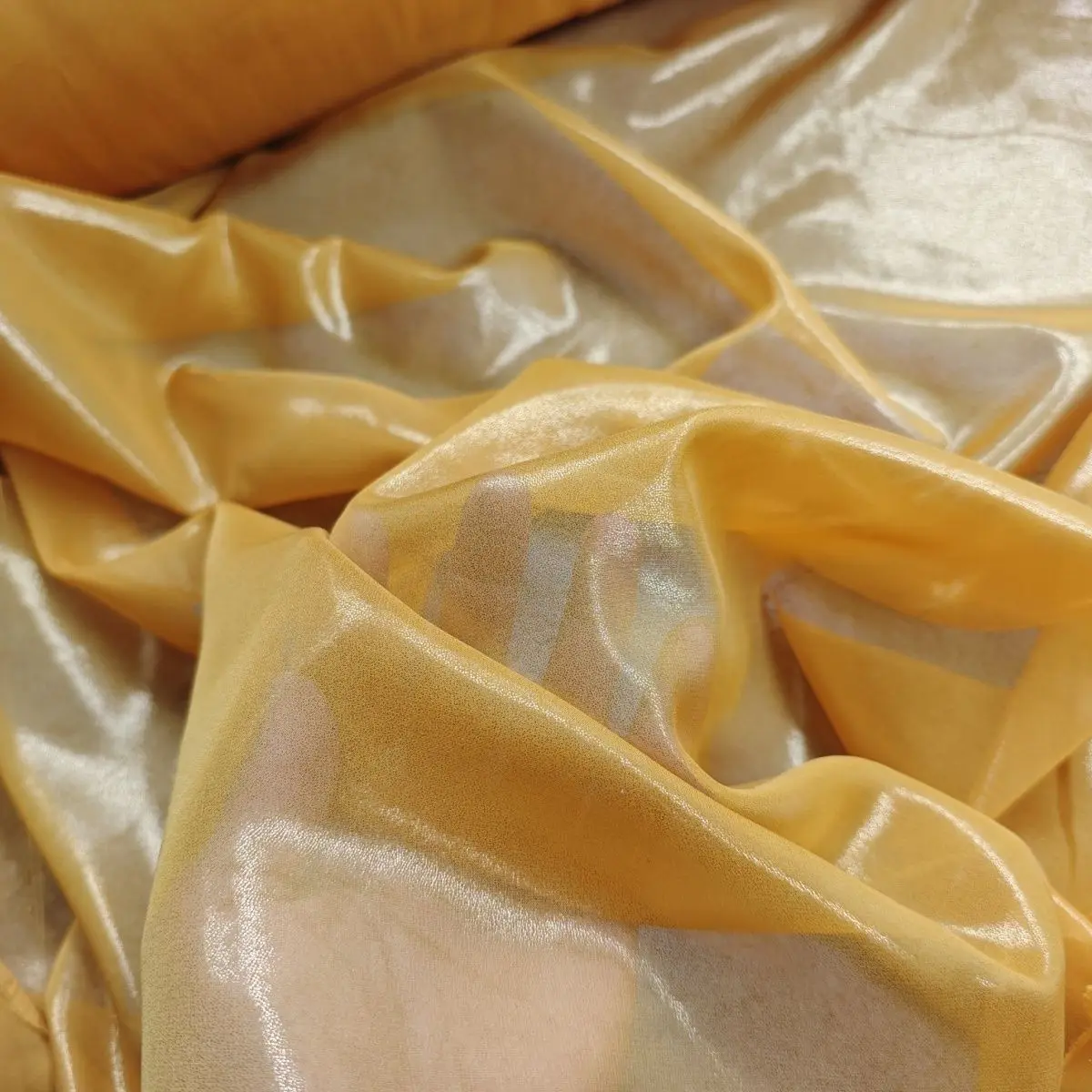 30D chiffon bronzing fabric designer Hanfu baby clothes gauze background wedding dress fabric dress flash clothing accessories
30D chiffon bronzing fabric designer Hanfu baby clothes gauze background wedding dress fabric dress flash clothing accessories