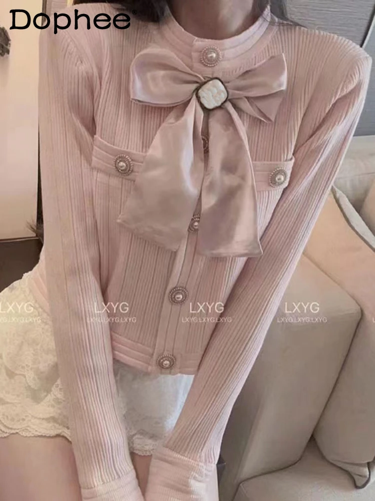 Fashionable Elegant Single-Breasted Knitted Cardigan 2024 Spring and Autumn High Waist Slim Long Sleeve Top Round Neck Sweater
Fashionable Elegant Single-Breasted Knitted Cardigan 2024 Spring and Autumn High Waist Slim Long Sleeve Top Round Neck Sweater