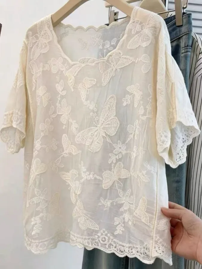 plus Size Women's T-Shirt Pure Color Lace Embroidery Short Sleeve Ruffle Collar Loose Fit Slimming Effect Casual Top
plus Size Women's T-Shirt Pure Color Lace Embroidery Short Sleeve Ruffle Collar Loose Fit Slimming Effect Casual Top