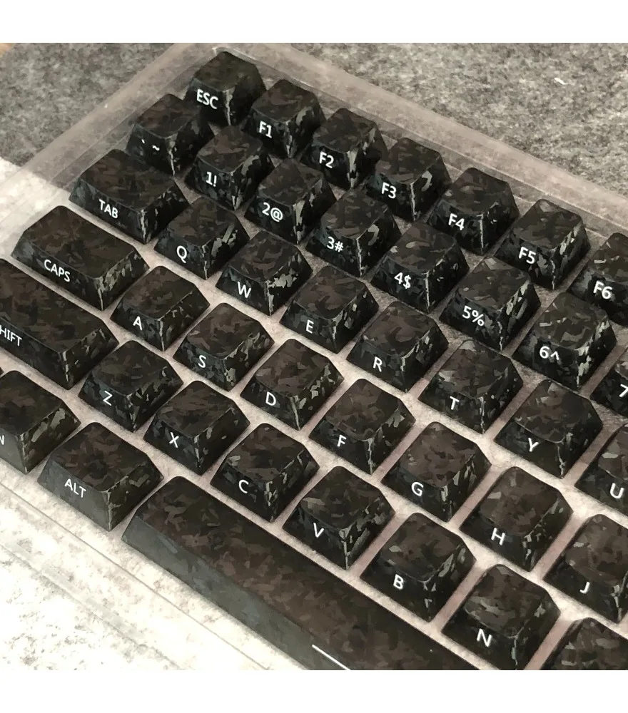 Forged carbon fiber side-engraved keycaps made from original PC light-transmitting technology mechanical adaptation for wooting
Forged carbon fiber side-engraved keycaps made from original PC light-transmitting technology mechanical adaptation for wooting