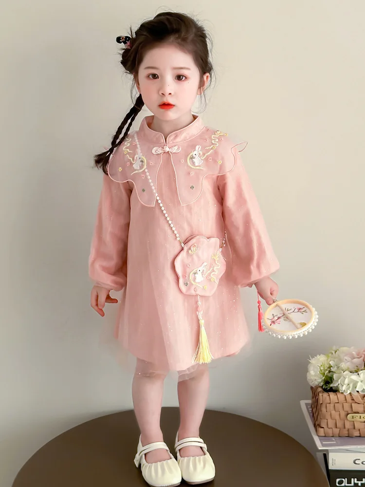 Girls' Chinese Style Cheongsam Dress Spring and Autumn Style2025New Fairy Retro New Chinese Style Children's Girl Baby Dress
Girls' Chinese Style Cheongsam Dress Spring and Autumn Style2025New Fairy Retro New Chinese Style Children's Girl Baby Dress