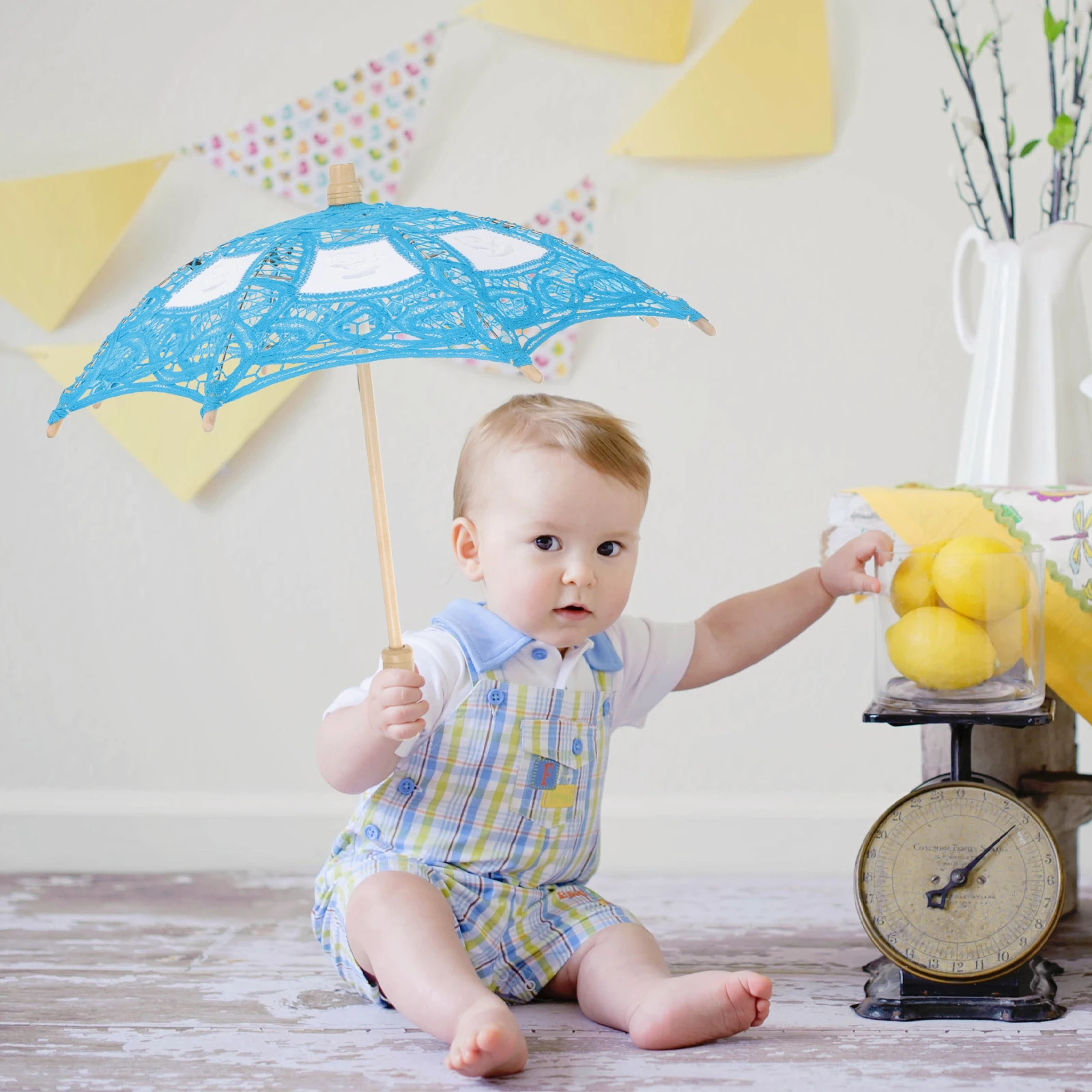Children'S Lace Embroidery Parasol Umbrella Girl Wedding Photo Props Decorative Vintage Gift Tea Party Beach Festival Essentials
Children'S Lace Embroidery Parasol Umbrella Girl Wedding Photo Props Decorative Vintage Gift Tea Party Beach Festival Essentials