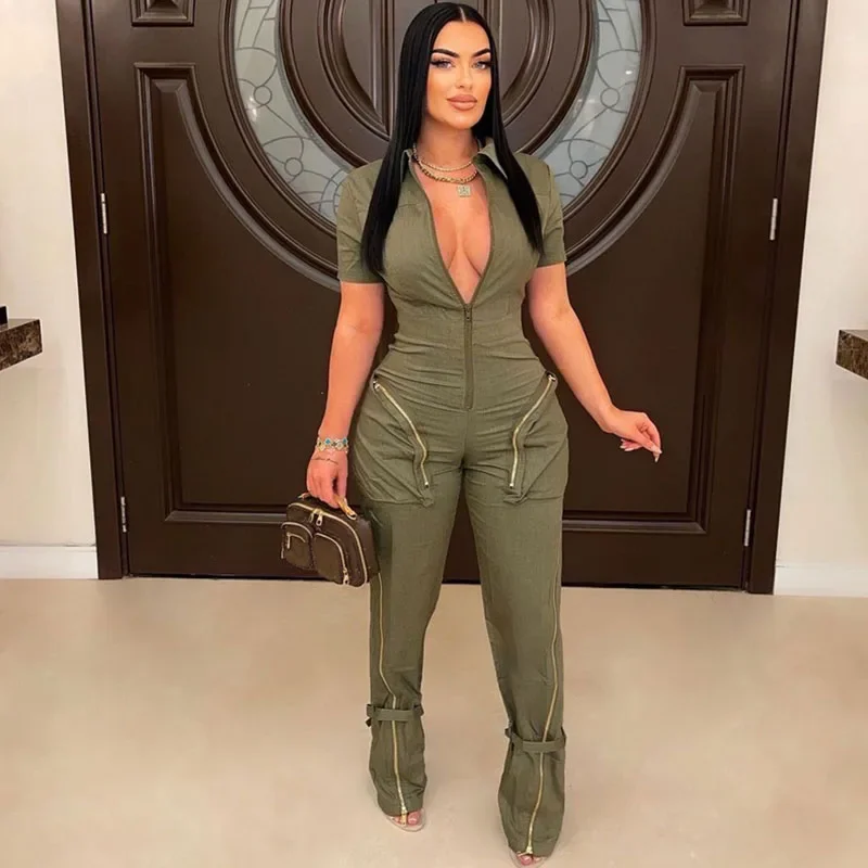 Streetwear Front Zipper Turn-down Collar Cargo Jumpsuit Women Short Sleeve Multiple Pockets One Pieces Romper Casual Overalls
Streetwear Front Zipper Turn-down Collar Cargo Jumpsuit Women Short Sleeve Multiple Pockets One Pieces Romper Casual Overalls