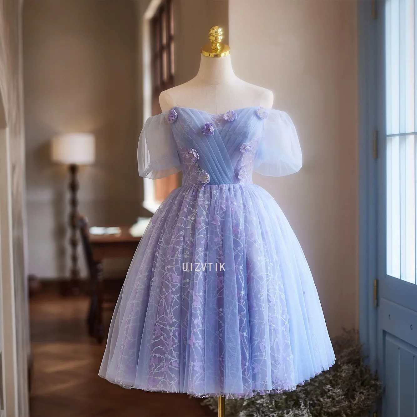 Короткое вечернее платье принцессы с открытыми плечами и цветочным узором для женщин и девочек, элегантное мини-платье трапециевидной формы для вечеринки, дня рождения, платья знаменитостей по индивидуальному заказу
Короткое вечернее платье принцессы с открытыми плечами и цветочным узором для женщин и девочек, элегантное мини-платье трапециевидной формы для вечеринки, дня рождения, платья знаменитостей по индивидуальному заказу