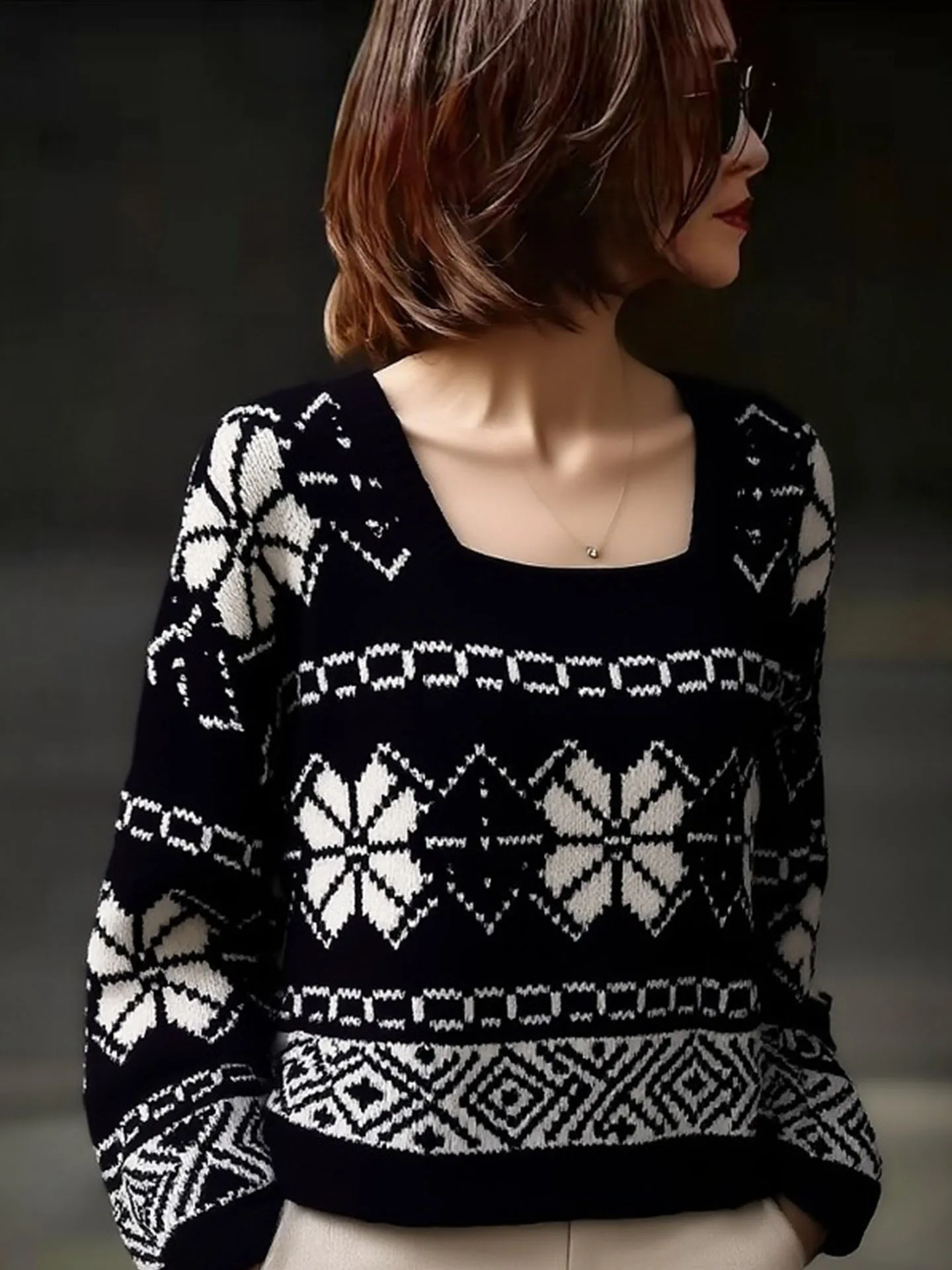 Вязаный свитер Bla для женщин: модный весенний новый топ свободного кроя с узором Fair Isle и бахромой, с длинными рукавами
Вязаный свитер Bla для женщин: модный весенний новый топ свободного кроя с узором Fair Isle и бахромой, с длинными рукавами