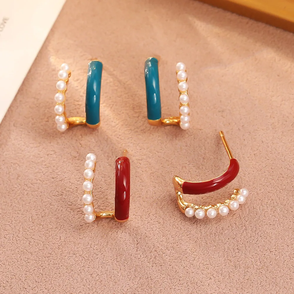Fashionable and exquisite drop-glazed C-shaped double-layer millet bead earrings, small fresh earrings, elegant earrings
Fashionable and exquisite drop-glazed C-shaped double-layer millet bead earrings, small fresh earrings, elegant earrings