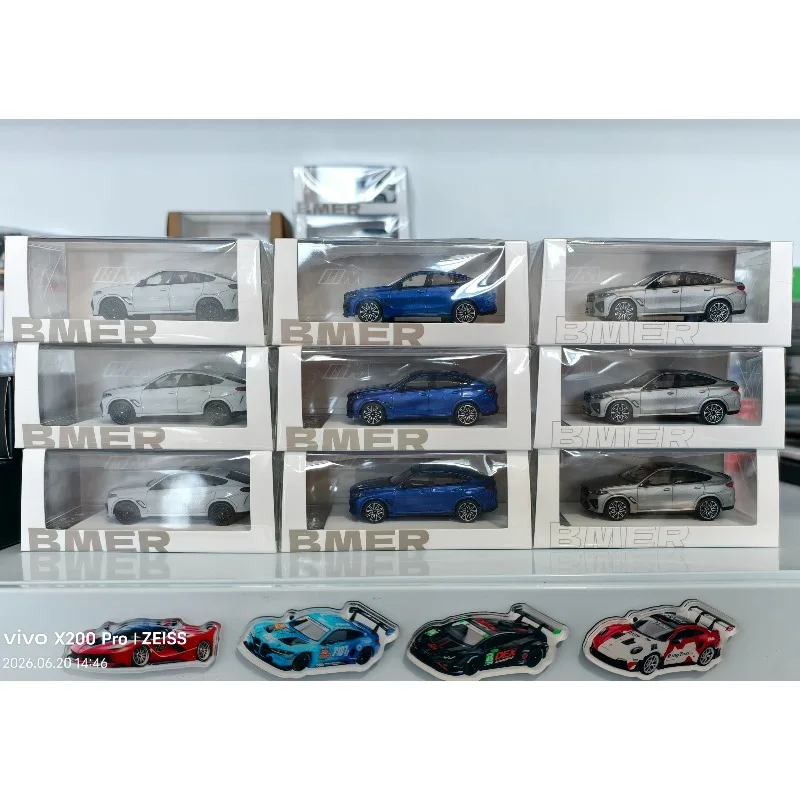BMER original 1:64 BMW X6, die cast alloy car model, male gift, adult collectible ornament, holiday gift.
BMER original 1:64 BMW X6, die cast alloy car model, male gift, adult collectible ornament, holiday gift.