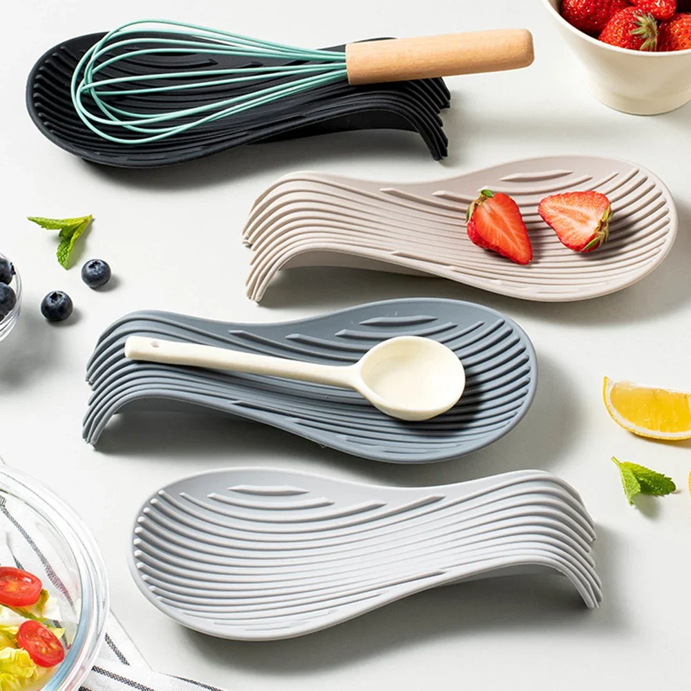 1/4Pcs Silicone Insulated Spoon Holder Heat Resistant Placemat Spoon Holder Cutlery Shelving Kitchen Tools Placemat Mouse pad
1/4Pcs Silicone Insulated Spoon Holder Heat Resistant Placemat Spoon Holder Cutlery Shelving Kitchen Tools Placemat Mouse pad