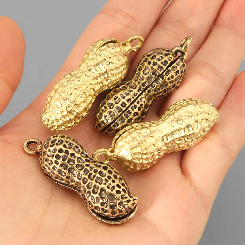 Brass Pure Copper Open Keychain Pendant Imitation Peanut Vintage Antique Small Brassware
Brass Pure Copper Open Keychain Pendant Imitation Peanut Vintage Antique Small Brassware