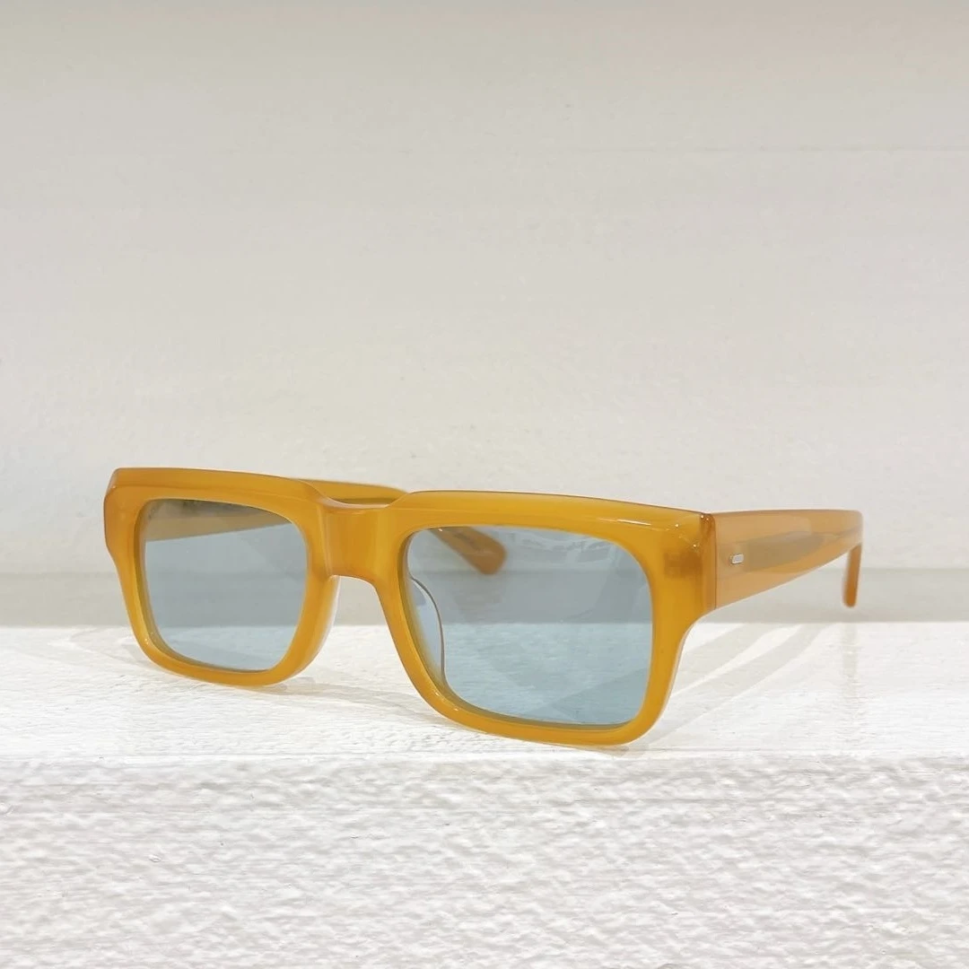Fashion Vintage Square Women's Sunglasses IPISH Black Sun Glasses Shades Goggle Retro UV400 Sunglasses for Men Oculos De Sol
Fashion Vintage Square Women's Sunglasses IPISH Black Sun Glasses Shades Goggle Retro UV400 Sunglasses for Men Oculos De Sol