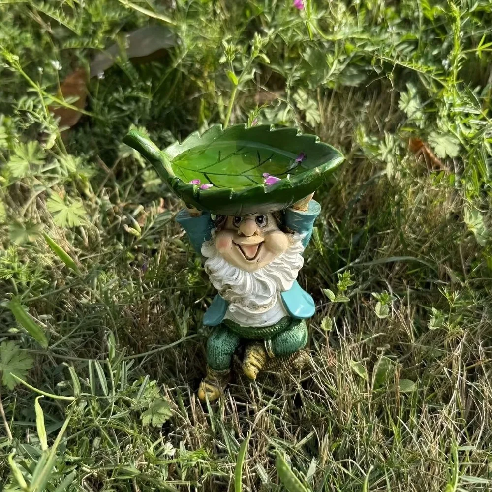 Уникальная мультяшная скульптура гнома из смолы, забавная кормушка для птиц, держащая листья, ванна для птиц, открытый двор
Уникальная мультяшная скульптура гнома из смолы, забавная кормушка для птиц, держащая листья, ванна для птиц, открытый двор