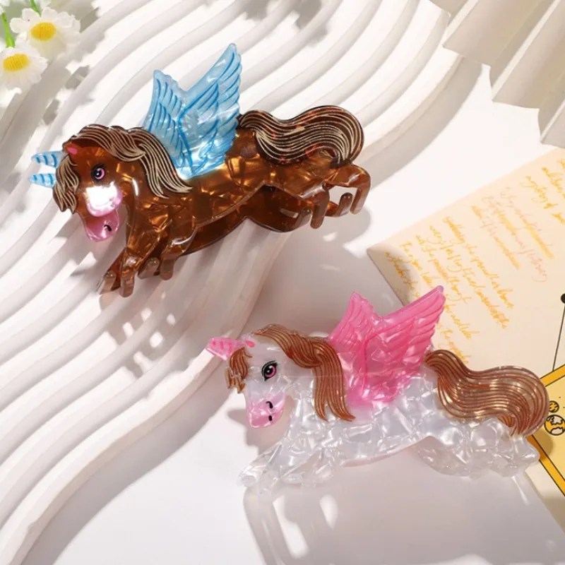 1PCS Creative Funny Horse Acrylic Hair Clips Claw For Women Girls Fashion Animal Geometric Plastic Partys Hair Accessories Tools
1PCS Creative Funny Horse Acrylic Hair Clips Claw For Women Girls Fashion Animal Geometric Plastic Partys Hair Accessories Tools