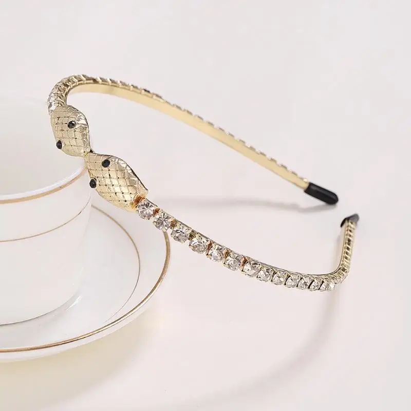 A52E обруч для волос с золотой змеей, головной убор для косплея, повязка на голову с Медузой, принадлежности для косплея
A52E обруч для волос с золотой змеей, головной убор для косплея, повязка на голову с Медузой, принадлежности для косплея