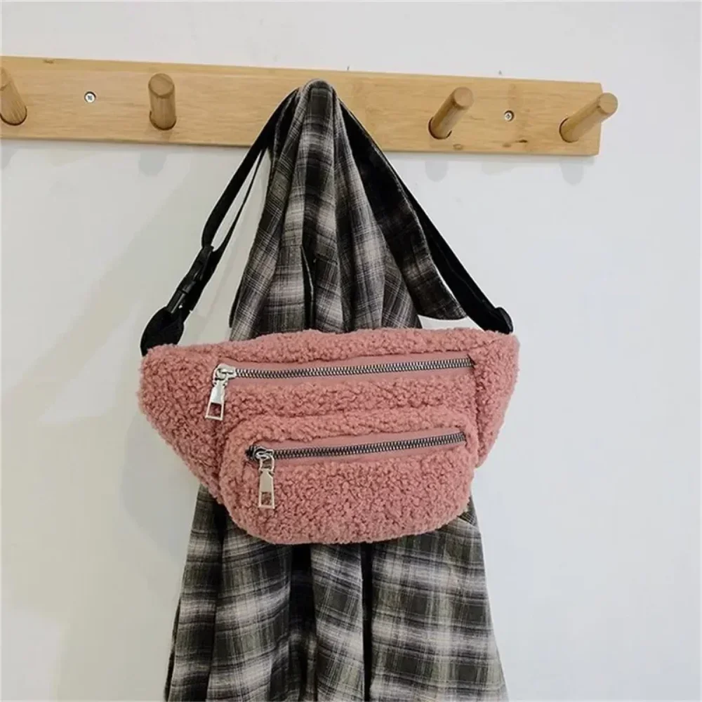 Plush Women's Waist Bag Solid Color Belt Bags Shoulder Crossbody Chest Bag Brand Designer Female Fanny Pack Banana Hip Purse
Plush Women's Waist Bag Solid Color Belt Bags Shoulder Crossbody Chest Bag Brand Designer Female Fanny Pack Banana Hip Purse