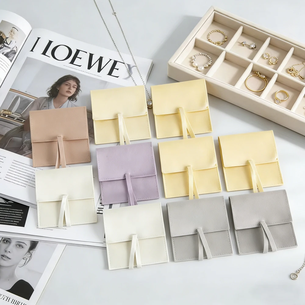 10Pcs/lot Microfiber Drawstring Gift Bag Velvet Jewellery Storage Pouches Wedding Party Portable Present Earrings Packing Sachet
10Pcs/lot Microfiber Drawstring Gift Bag Velvet Jewellery Storage Pouches Wedding Party Portable Present Earrings Packing Sachet