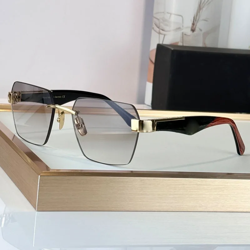 Luxury Square Rimless Men'sHigh Quality UV400 Germany Design Classical Eyeglasses with Case Sunglasses for Women Alloy Acetate
Luxury Square Rimless Men'sHigh Quality UV400 Germany Design Classical Eyeglasses with Case Sunglasses for Women Alloy Acetate