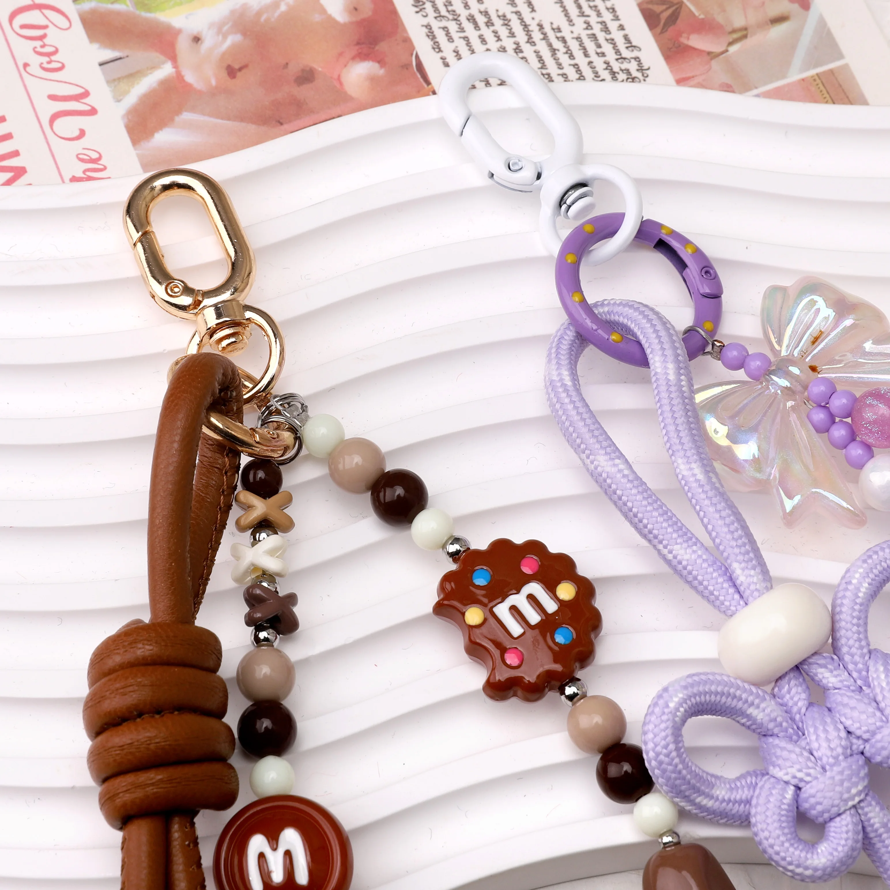 1/5Pcs 16x39mm Colorful Alloy Painted Figure-8 Connector Clasp Keychain Findings For DIY Bracelet Necklace Keychain Making
1/5Pcs 16x39mm Colorful Alloy Painted Figure-8 Connector Clasp Keychain Findings For DIY Bracelet Necklace Keychain Making