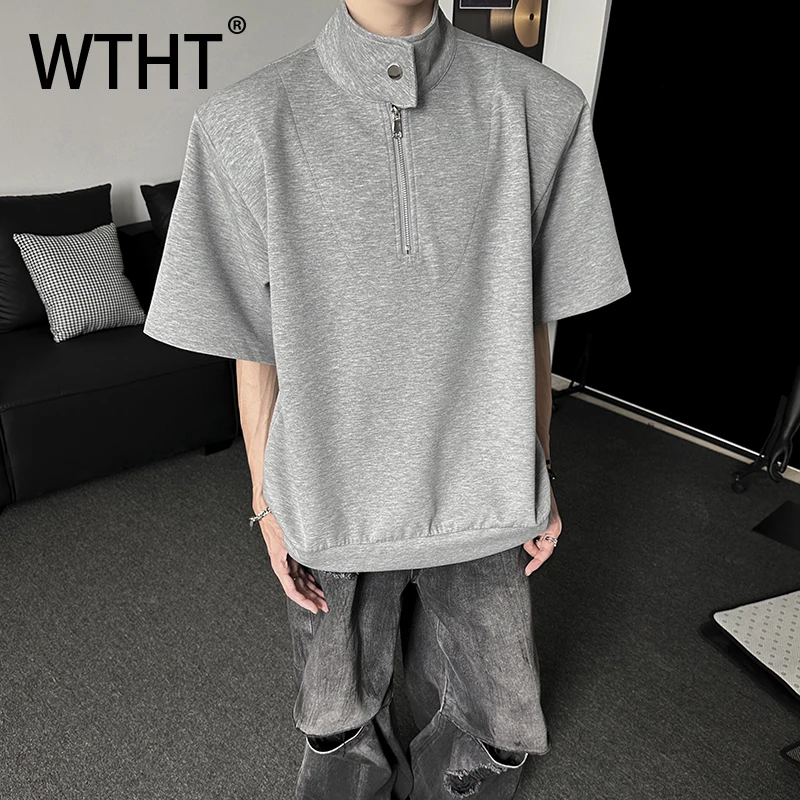 WTHT Fashion Men's Metal Zipper Button Solid Color Casual T-shirt Trendy 2025 Summer Stand Collar Shorts Sleeves Top Male 2A1301
WTHT Fashion Men's Metal Zipper Button Solid Color Casual T-shirt Trendy 2025 Summer Stand Collar Shorts Sleeves Top Male 2A1301