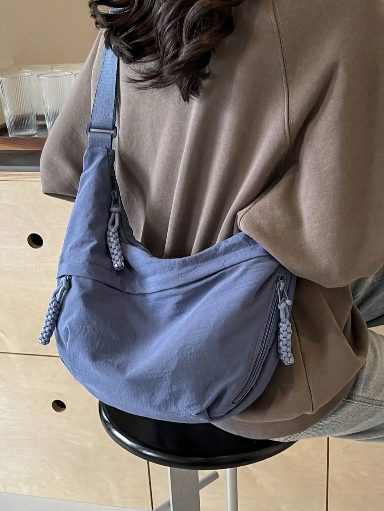 1pc Fashion Colorful Nylon Waterproof Shoulder Bag, Minimalist Casual College Style Design, Wide Shoulder Strap, Multi-Zipper Design, Suitable For Students, Women, Shopping, Travel, Vacation, Daily Use, Can Be Used As School Bag, Street Style,
1pc Fashion Colorful Nylon Waterproof Shoulder Bag, Minimalist Casual College Style Design, Wide Shoulder Strap, Multi-Zipper Design, Suitable For Students, Women, Shopping, Travel, Vacation, Daily Use, Can Be Used As School Bag, Street Style,