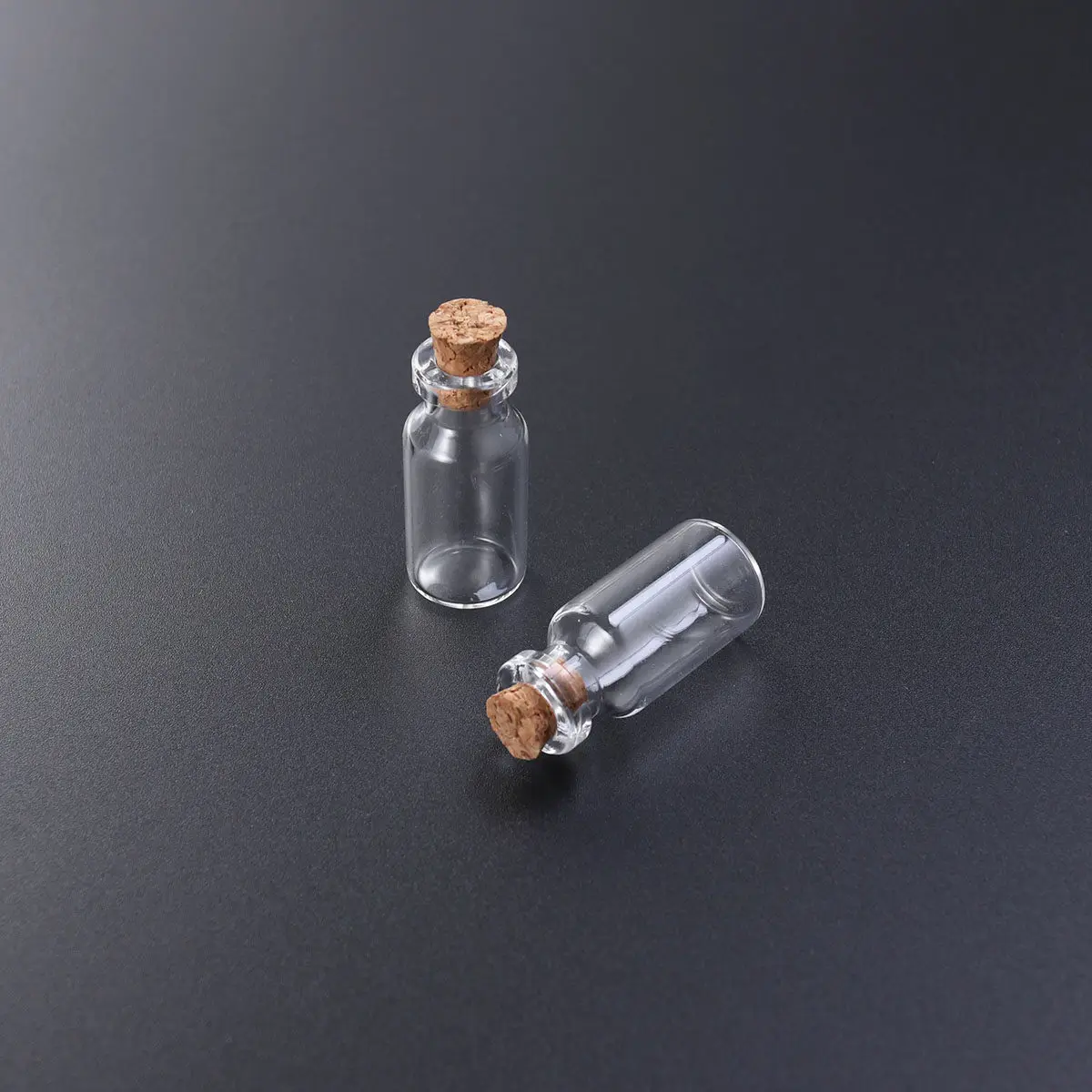 25Pcs Clear Glass Soft Cork Test Tubes Closable Bottles for Candy Sample Cosmetics Travel Storage Containers 16x35x7mm
25Pcs Clear Glass Soft Cork Test Tubes Closable Bottles for Candy Sample Cosmetics Travel Storage Containers 16x35x7mm